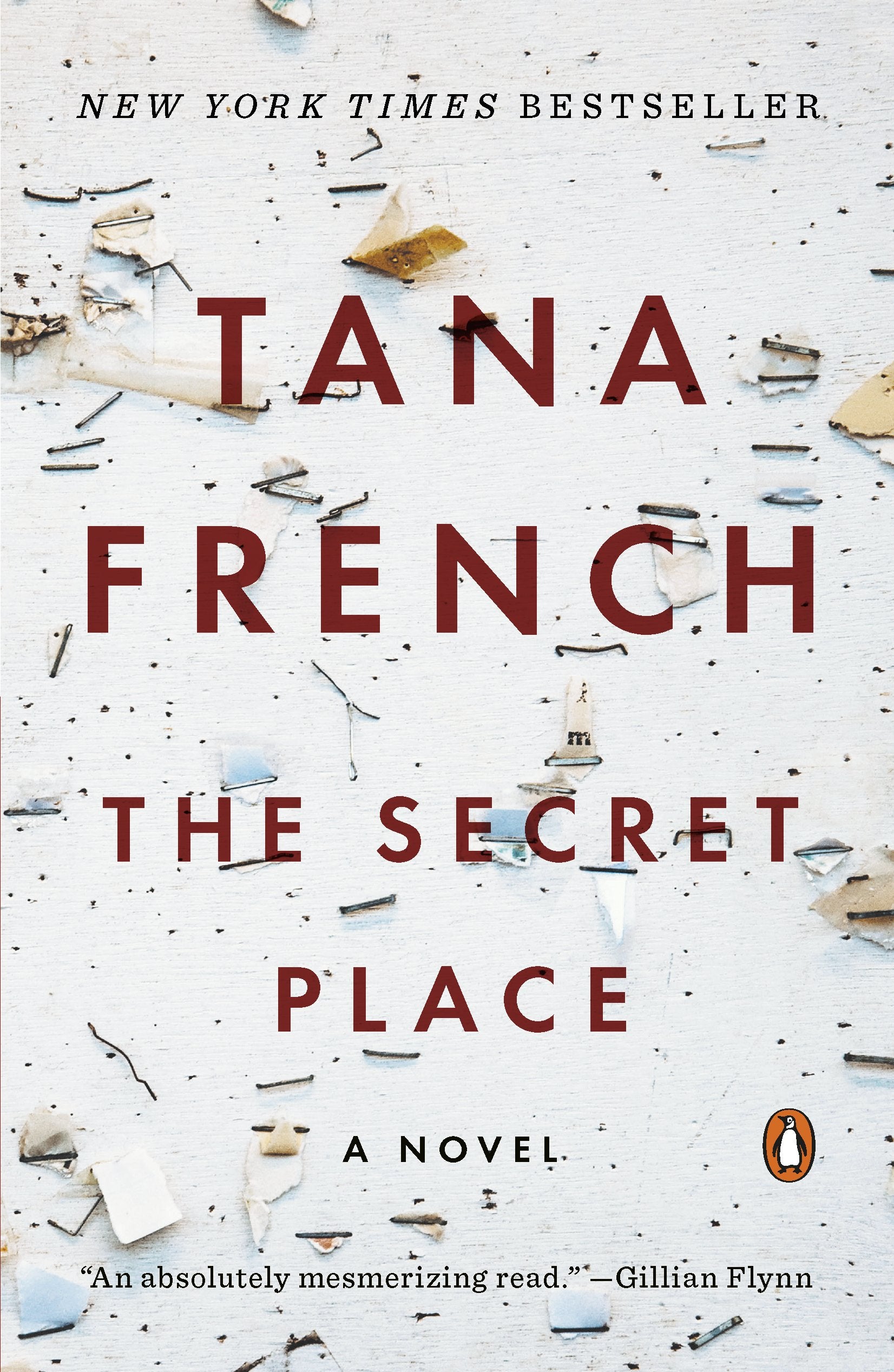 The Secret Place by French, Tana. ISBN 9780143127512.