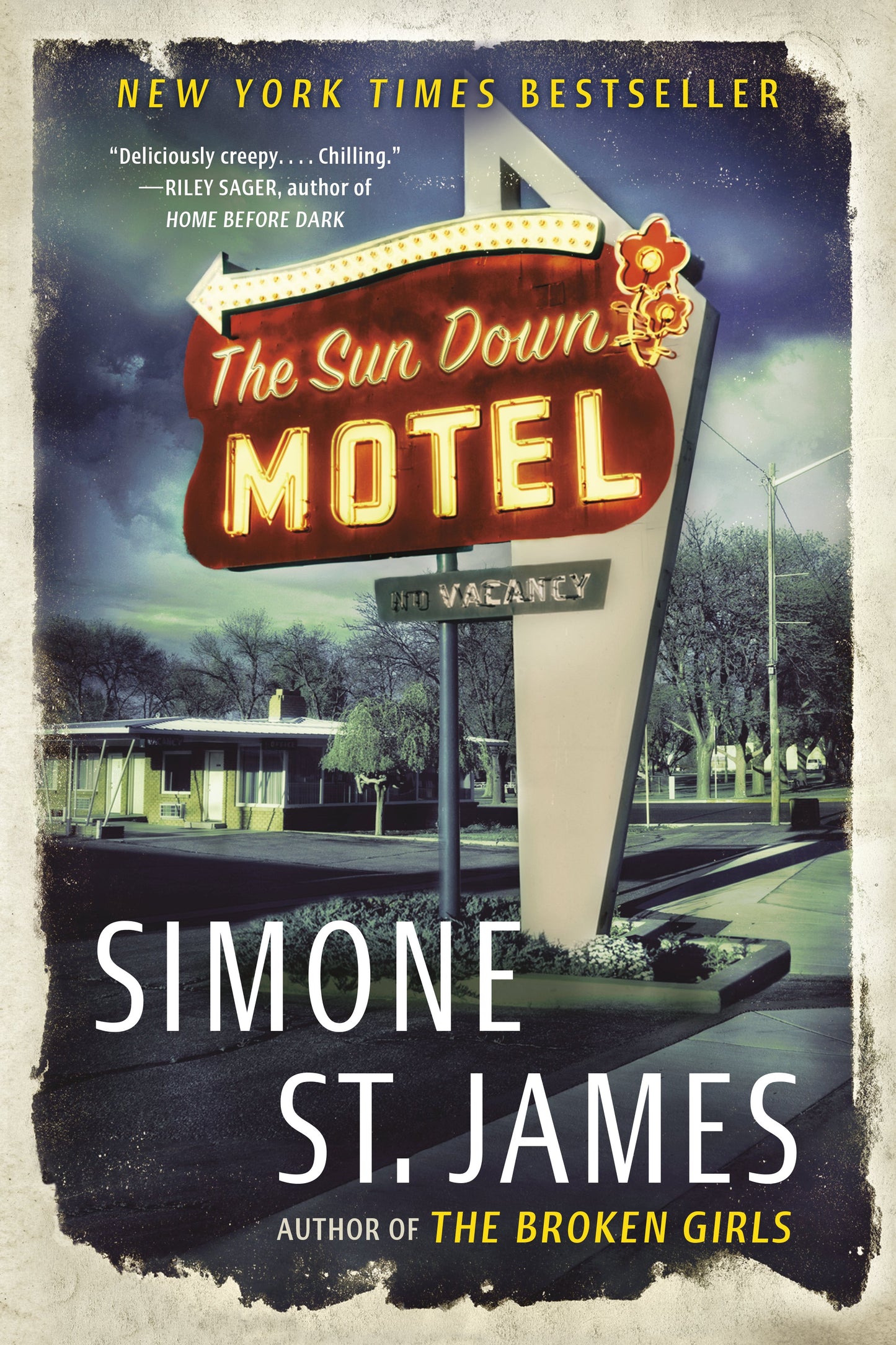 The Sun Down Motel by St James, Simone. ISBN 9780440000204.