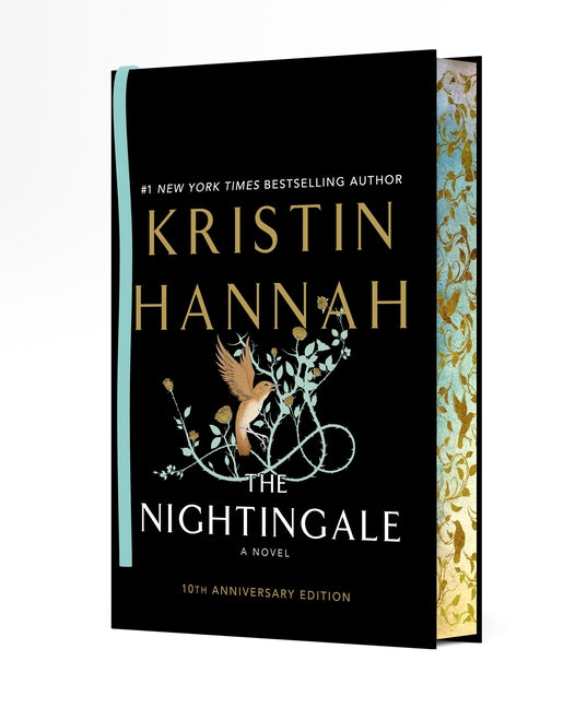 The Nightingale Deluxe Edition by Hannah, Kristin. ISBN 9781250370112.